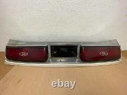 1989 to 1993 Buick Riviera Trunk Rear Center Tail Light Panel 3925P DG1