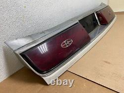 1989 to 1993 Buick Riviera Trunk Rear Center Tail Light Panel 3925P DG1