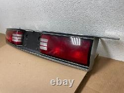 1992 to 1995 Buick Lesabre Trunk Rear Center Tail Light Panel 9988P DG1