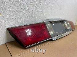 2000 to 2005 Buick Lesabre Trunk Rear Center Tail Light Panel 6279R DG1