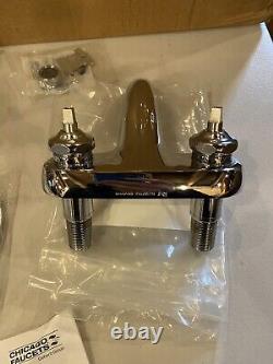 Chicago Faucets Deck-mounted Manual Sink Faucet With 4 Centers In Chrome