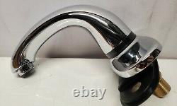 Rubbermaid Milano Hands-Free Sensor Faucet-Chrome-4 Center Deck Mounted-1782743