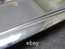 Panneau de feu arrière central d'origine (OEM) monté dans le coffre pour Buick LeSabre Custom de 2000 à 2005, référence 68652.
